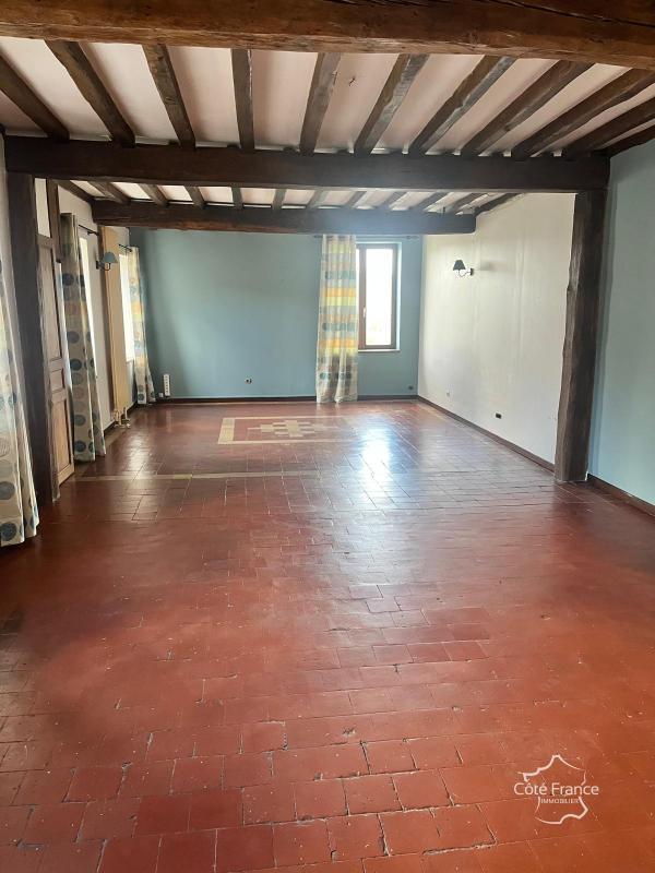 Maison de village - 180 m² - 7 pièces