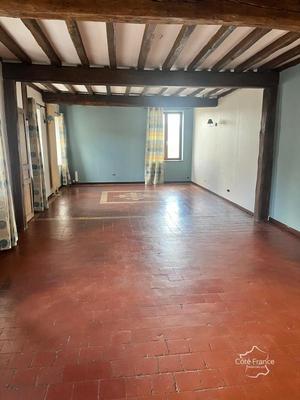 Maison de village - 180 m² - 7 pièces