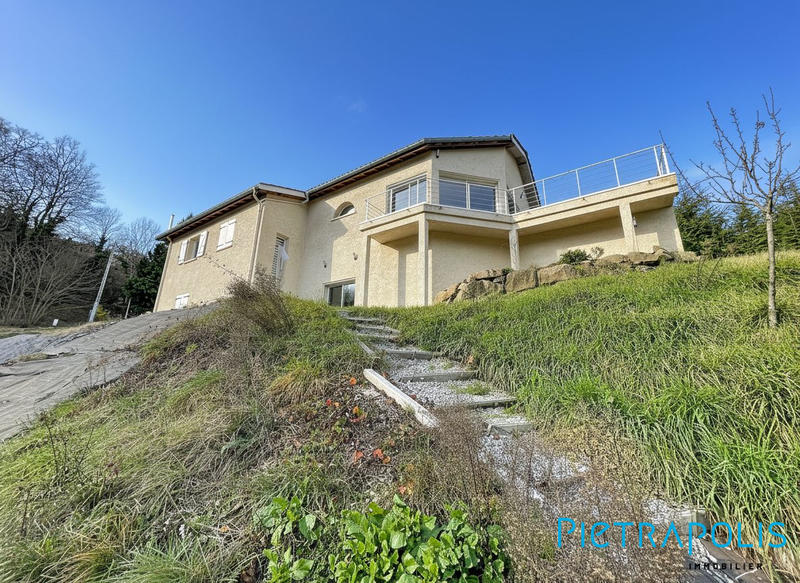 Villa - 150 m² - 6 pièces