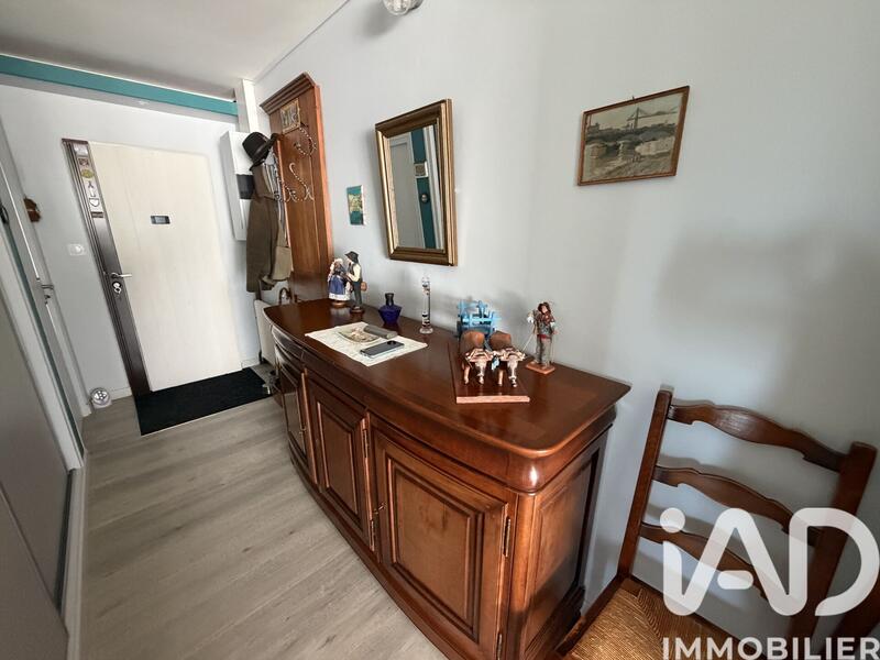 Appartement - 80 m² - 4 pièces