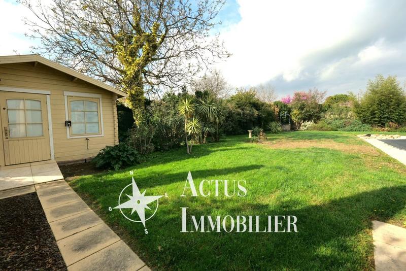 Maison - 196 m² - 7 pièces