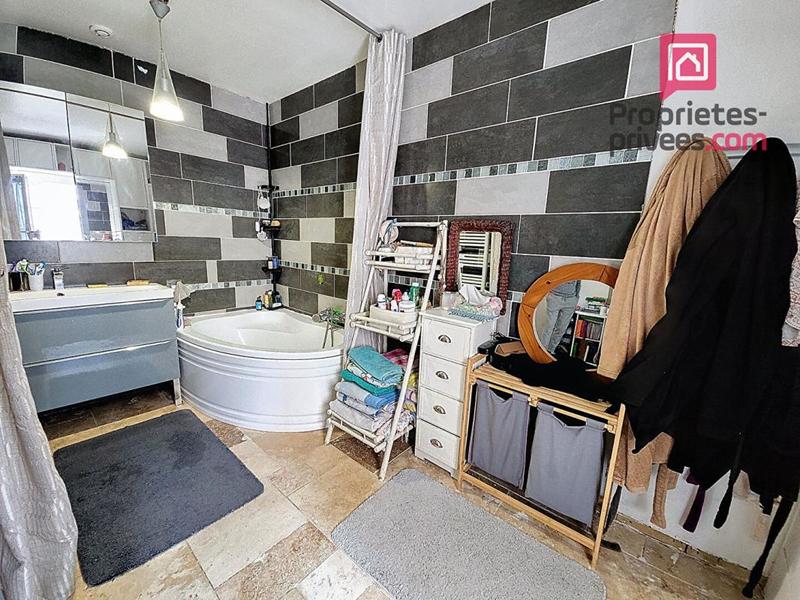 Villa - 140 m² - 7 pièces