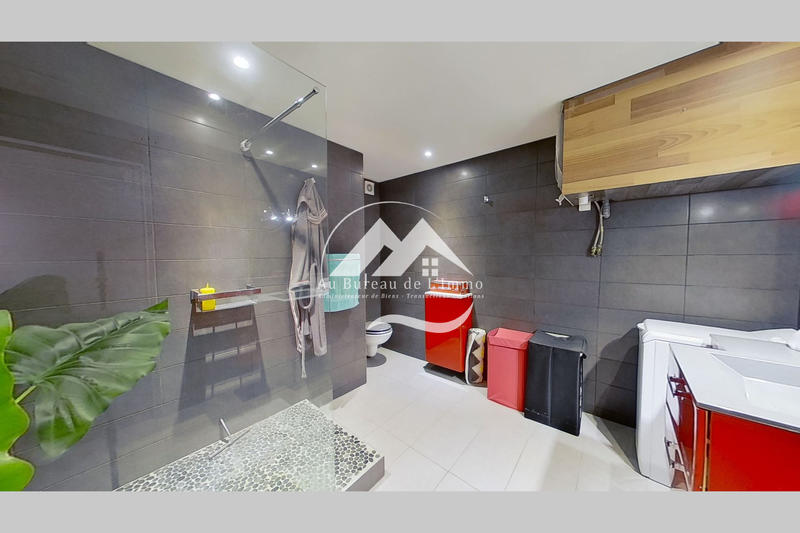 Appartement - 87 m² - 3 pièces