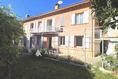 Maison - 212 m² - 7 pièces