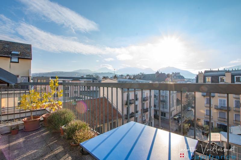 Duplex - 144 m² - 4 pièces