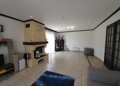 Maison contemporaine - 167 m² - 9 pièces