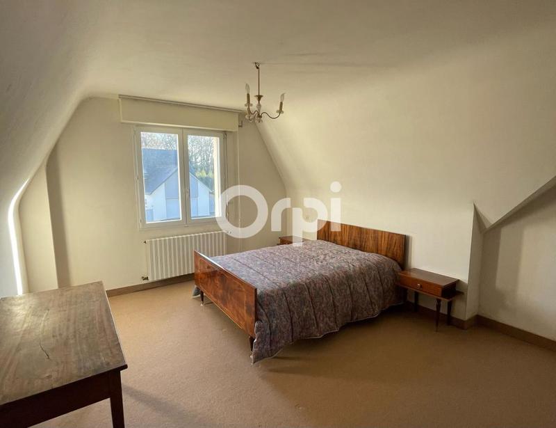 Maison - 195 m² - 6 pièces