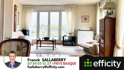 Appartement - 95 m² - 4 pièces