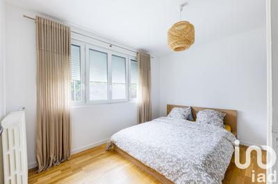 Maison - 101 m² - 5 pièces