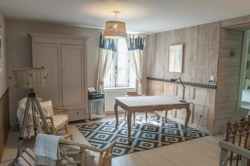 Maison en pierre - 350 m² - 8 pièces