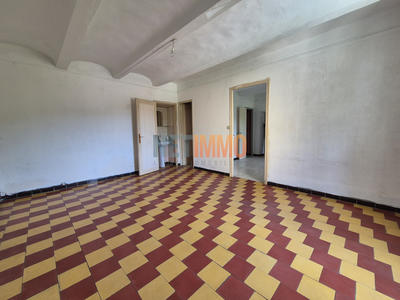 Maison - 180 m² - 10 pièces