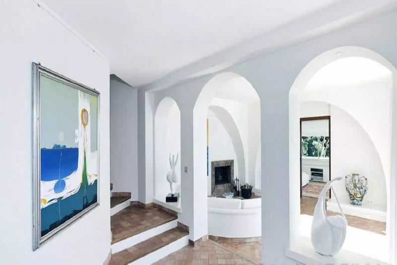 Villa - 600 m² - 8 pièces