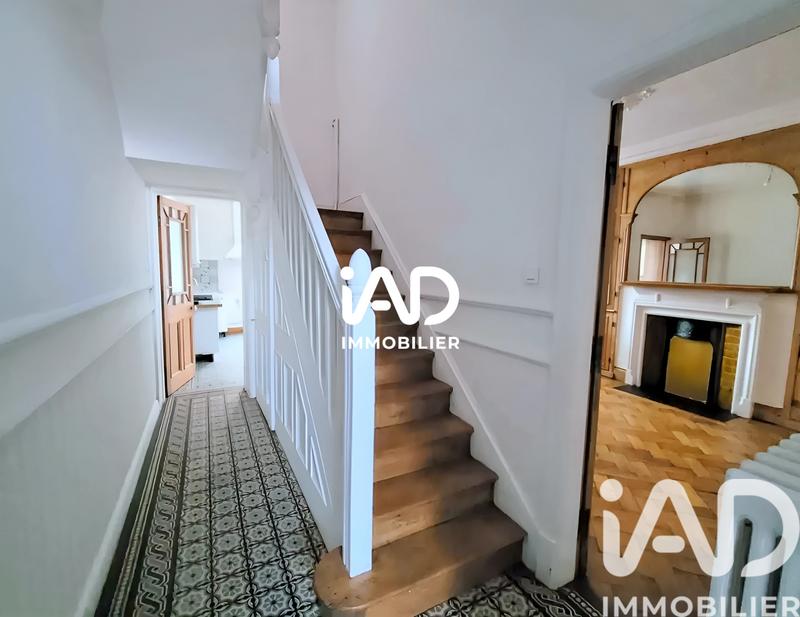 Maison - 121 m² - 5 pièces