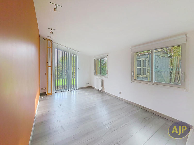 Maison - 64 m² - 3 pièces