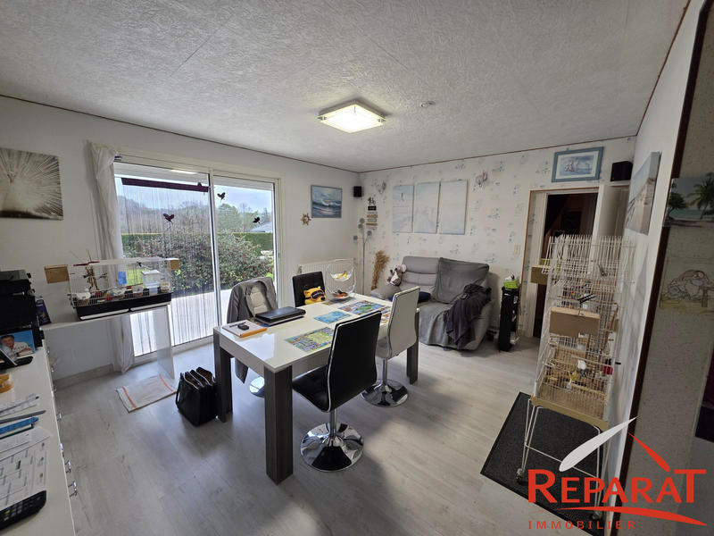 Maison - 90 m² - 6 pièces