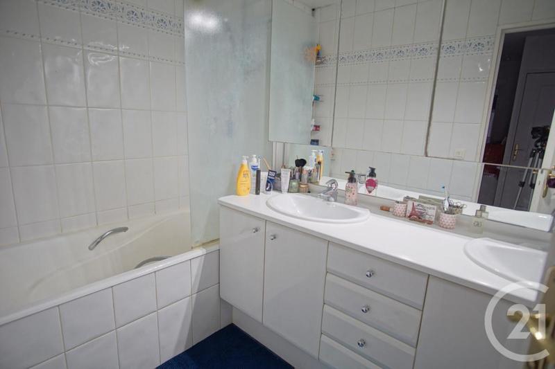 Appartement - 88 m² - 4 pièces