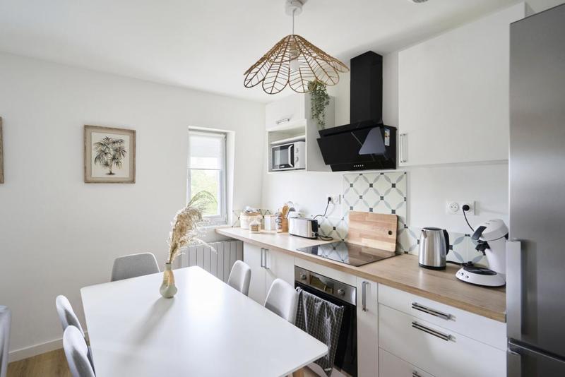 Appartement - 80 m² - 6 pièces