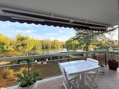 Appartement - 70 m² - 3 pièces