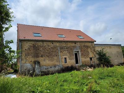 Maison - 92 m² - 2 pièces