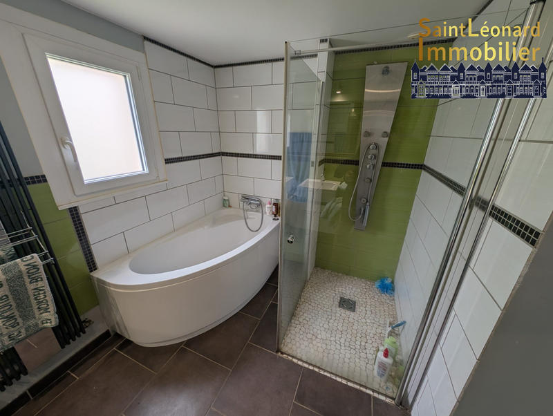 Maison - 103 m² - 4 pièces