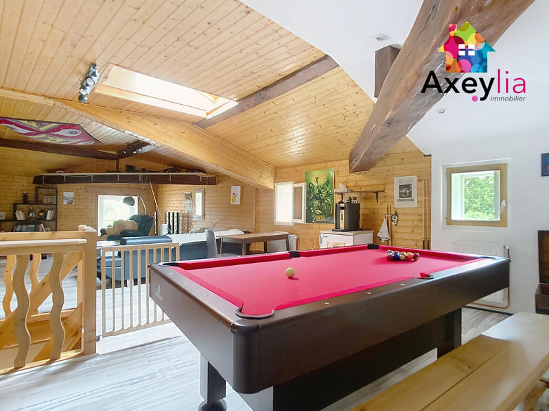 Maison - 158 m² - 7 pièces