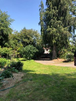 Maison - 400 m² - 1 pièce