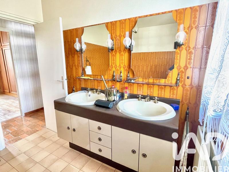 Maison - 170 m² - 6 pièces