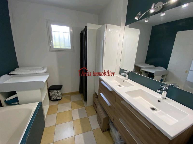 Maison - 88 m² - 5 pièces