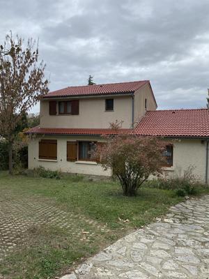 Maison - 130 m² - 7 pièces