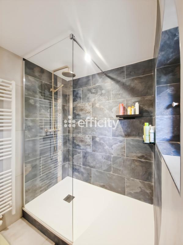 Maison de campagne - 275 m² - 11 pièces