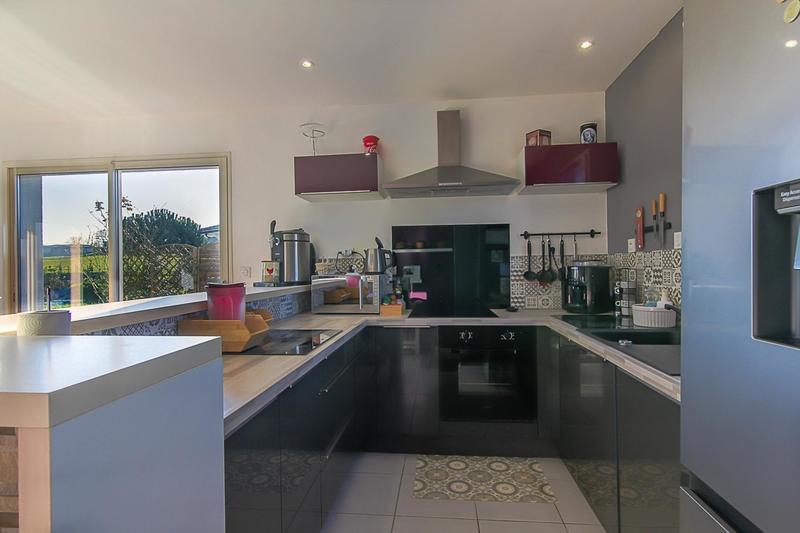 Maison - 94 m² - 4 pièces