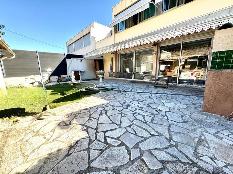 Maison - 91 m² - 4 pièces