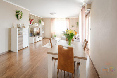 Appartement - 129 m² - 5 pièces