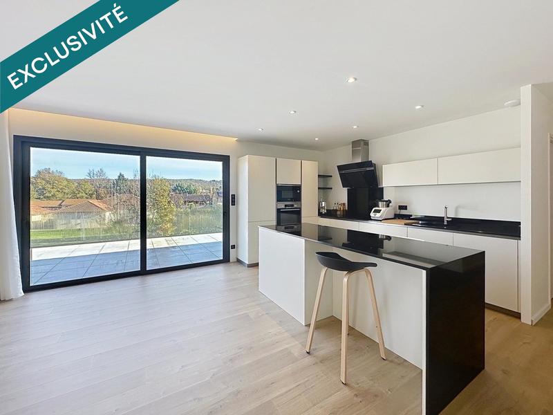 Maison - 121 m² - 4 pièces