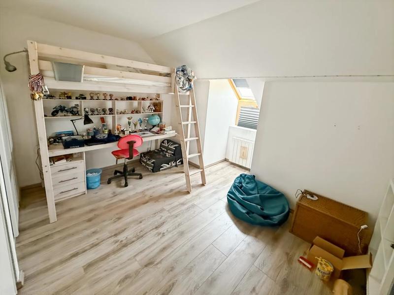 Maison - 178 m² - 6 pièces