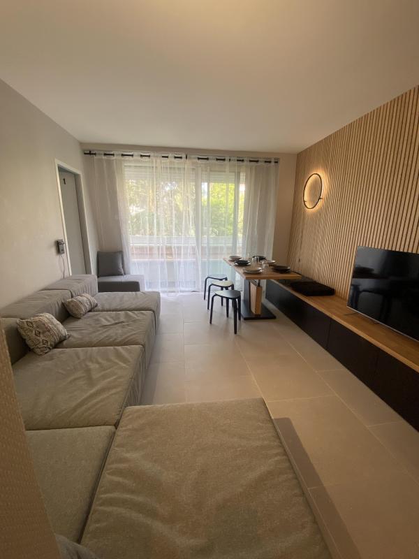 Appartement - 105 m² - 7 pièces