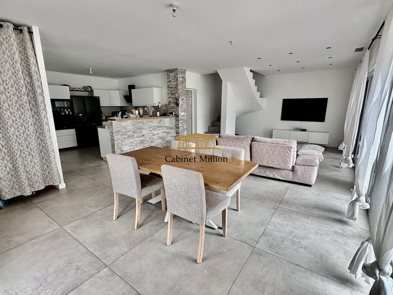 Villa - 124 m² - 5 pièces