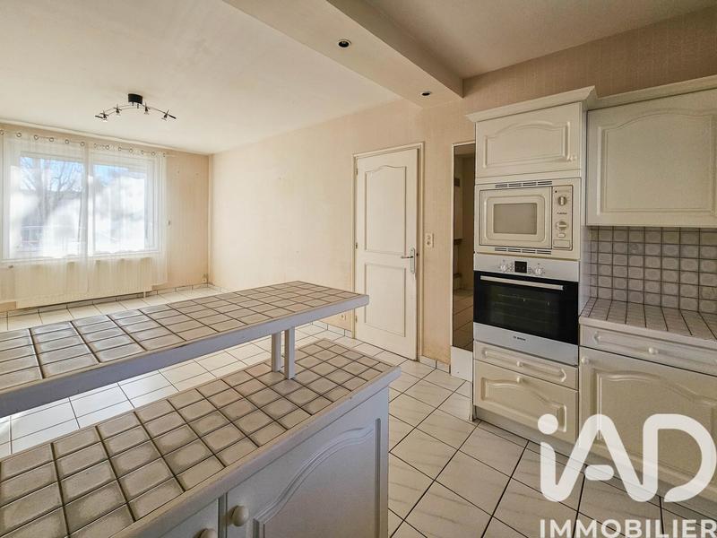 Maison - 85 m² - 5 pièces