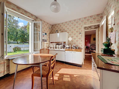 Maison - 81 m² - 5 pièces