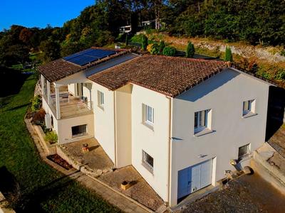 Maison - 117 m² - 5 pièces