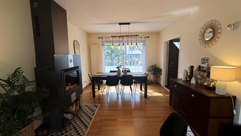 Maison - 137 m² - 7 pièces