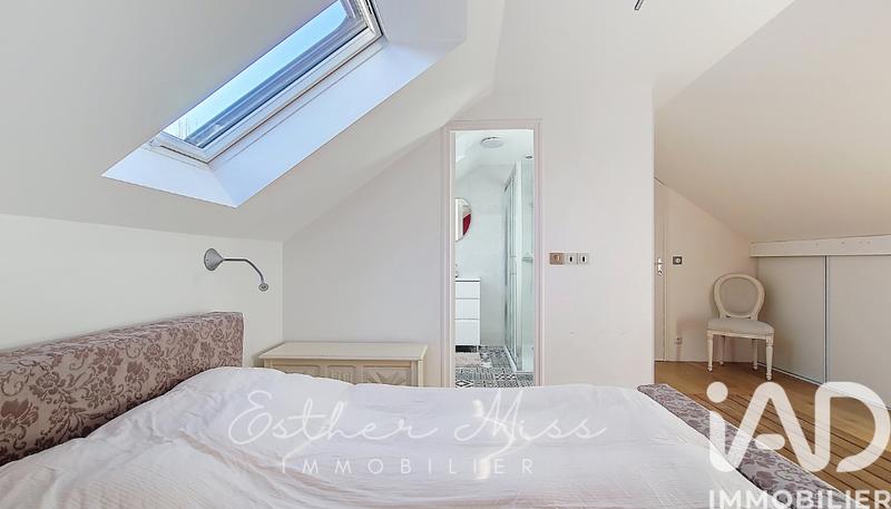 Maison - 160 m² - 8 pièces