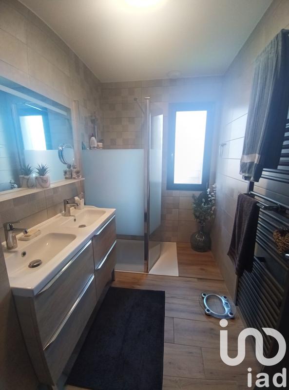 Maison - 92 m² - 5 pièces