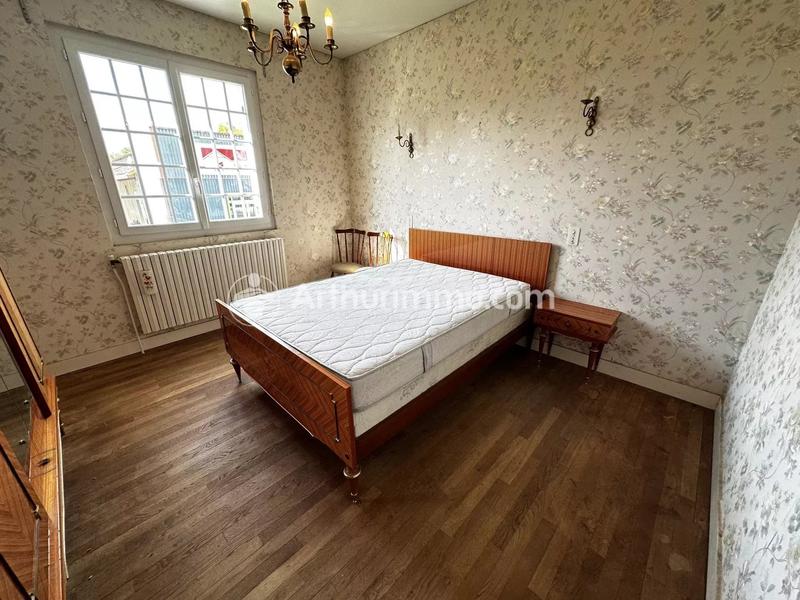 Maison - 180 m² - 7 pièces