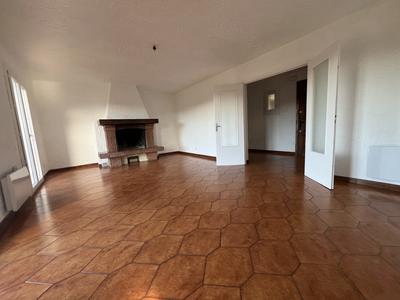 Appartement - 97 m² - 3 pièces
