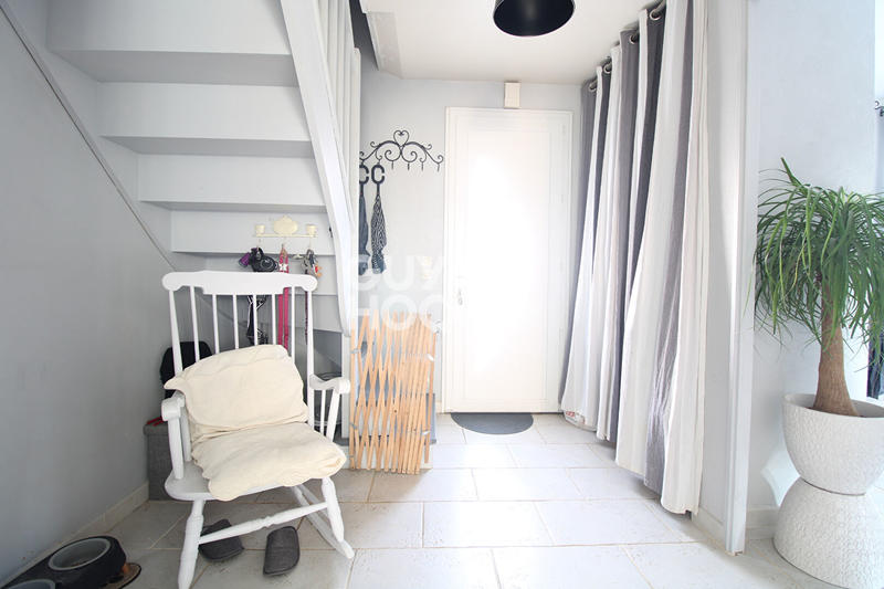 Maison - 137 m² - 7 pièces