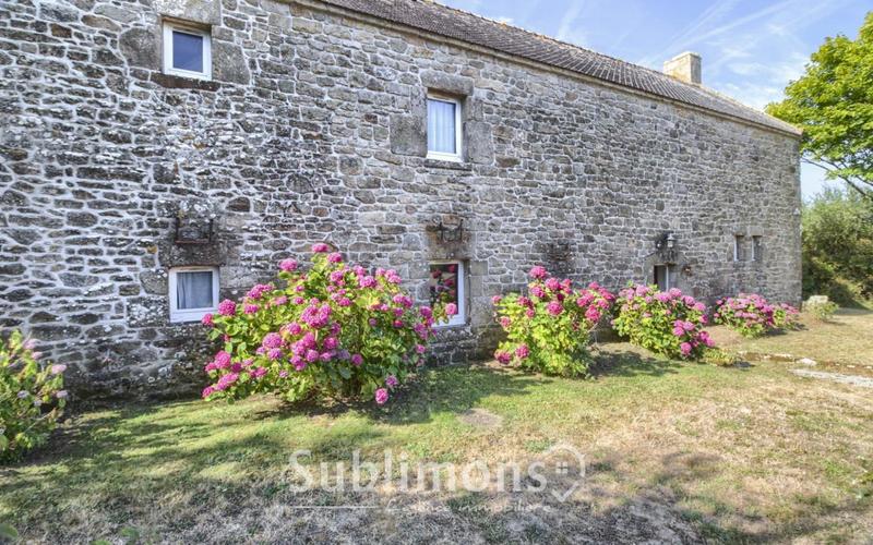 Maison ancienne - 236 m² - 8 pièces