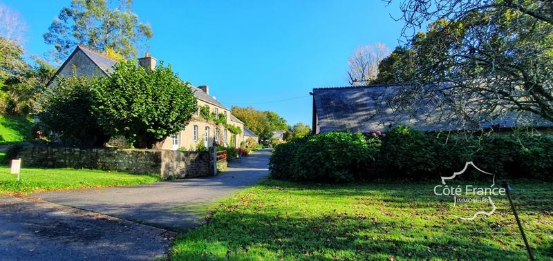 Propriété - 200 m² - 8 pièces