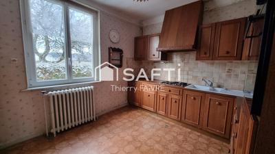 Maison - 150 m² - 7 pièces