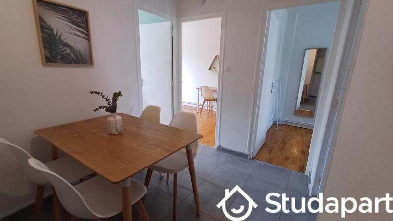 Appartement - 75 m² - 5 pièces